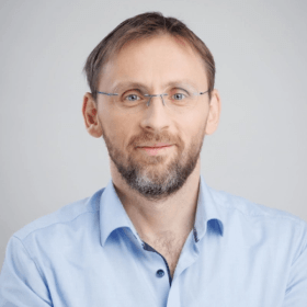 Профессор Александр Володарский-Перель, хирург по лечению тяжелых форм эндометриоза